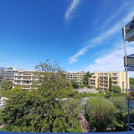 Juan Les Pins Tanit Studio Climatise Vue Sur Mer Piscine 앙티브 외부 사진